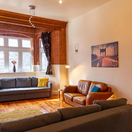 Apartment No 1 - The Old Red King Pub, Whitefield, مانشستر المظهر الخارجي الصورة